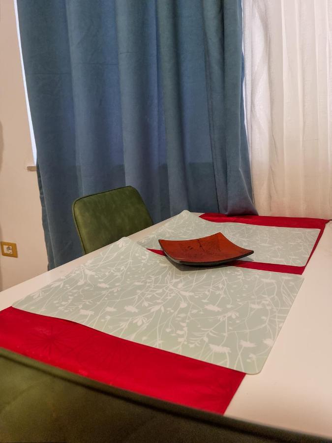 Cozy Apartment In City Center Tirana Eksteriør billede