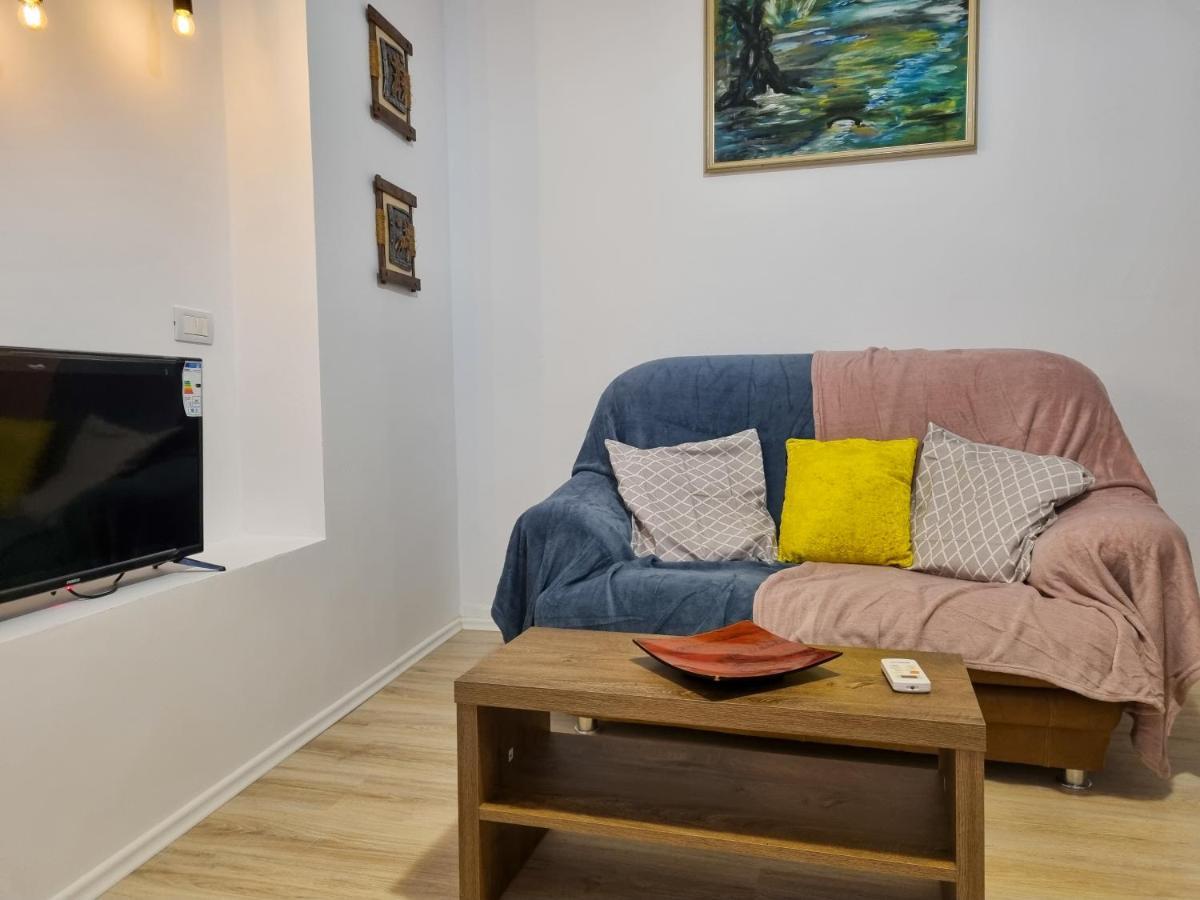 Cozy Apartment In City Center Tirana Eksteriør billede